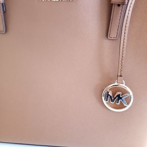 Micheal Korrs Jet Set Travel Leather Handbag